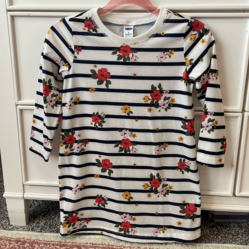 Floral Old Navy Long Sleeve Dress
